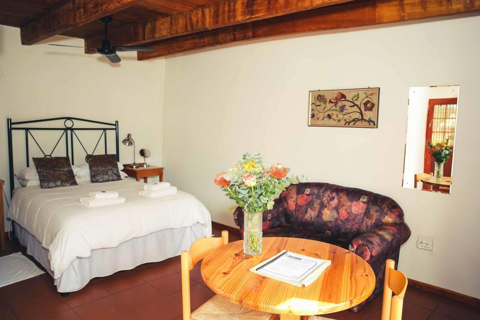 Wilgewandel Holiday Farm&Day Restaurant Oudtshoorn Exterior foto